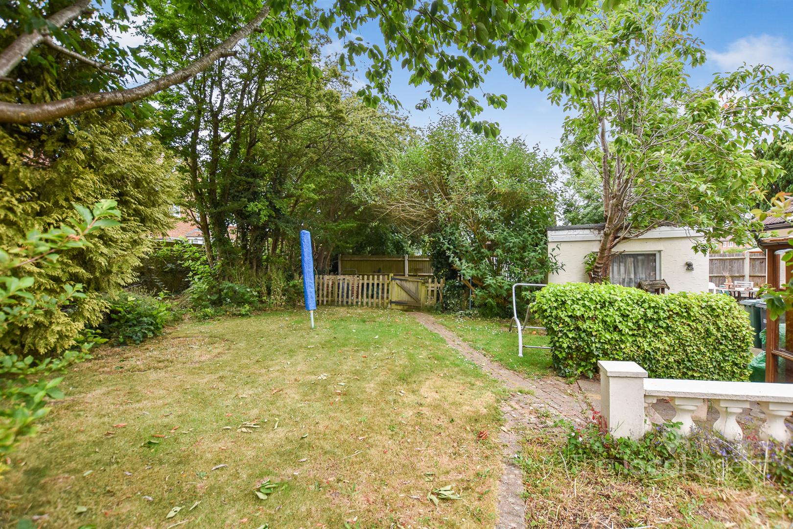 Homefield Gardens, Tadworth The Local Agent